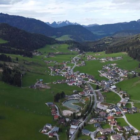 Large Cozy Apartment Grubweg 130 Qm Sankt Martin am Tennengebirge Exterior photo